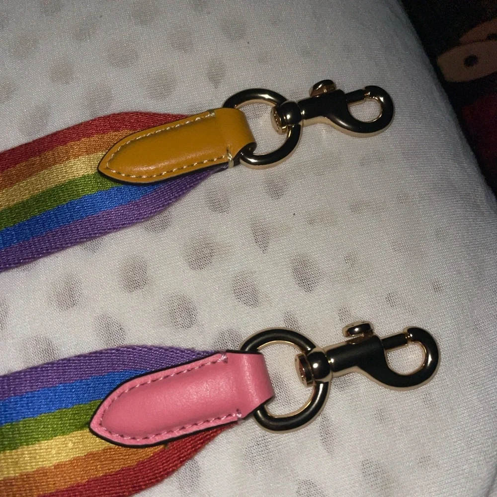 Coach Pride Strap - Picture 2 of 10